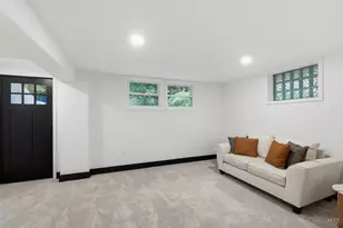 1016 Valley Ln, Cincinnati, OH 45229 - Photo 30