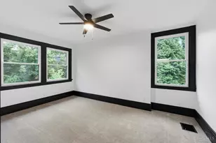 1016 Valley Ln, Cincinnati, OH 45229 - Photo 24