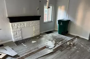 5866 Kennedy Ave, Cincinnati, OH 45213 - Photo 2