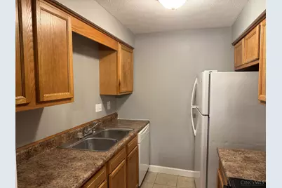 2431 Mustang Drive #14, Cincinnati, OH 45211 - Photo 12