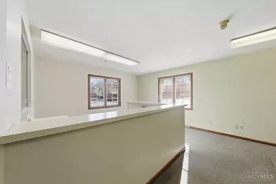 136 N Breiel Boulevard, Middletown, OH 45042 - Photo 10