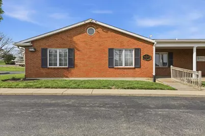 136 N Breiel Boulevard, Middletown, OH 45042 - Photo 2