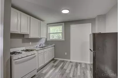 5211 Montgomery Road, Norwood, OH 45212 - Photo 4