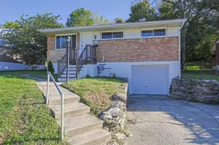 4310 Sunburst Ln, Cincinnati, OH 45238 - Photo 2