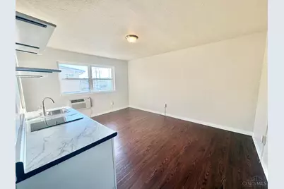 7743 Reading Road #213, Cincinnati, OH 45237 - Photo 2