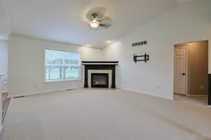 992 Shephard Woods Ct, Union Township, OH 45103 - Photo 6