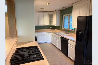 454 Beechtree Drive, Springfield Township, OH 45224 - Photo 6