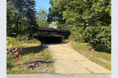 454 Beechtree Drive, Springfield Township, OH 45224 - Photo 2