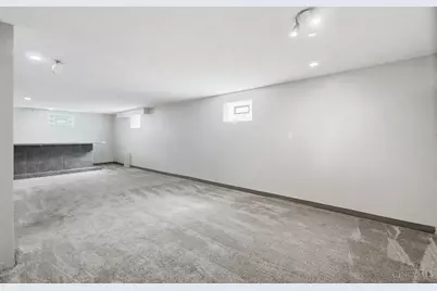10934 Fallstone Drive, Cincinnati, OH 45246 - Photo 72