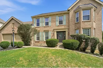 10934 Fallstone Drive, Cincinnati, OH 45246 - Photo 2