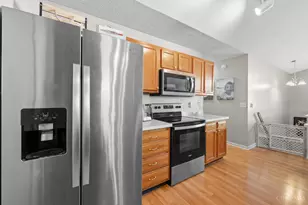 6549 Black Forest Ct, Hamilton Township, OH 45152 - Photo 8
