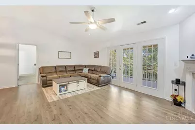7893 Jessies Way #303, Fairfield Township, OH 45011 - Photo 6