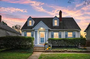 33 Hillsdale St, Cincinnati, OH 45216 - Photo 1