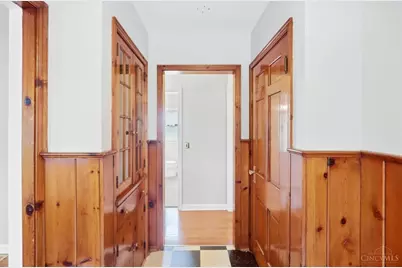 33 Hillsdale Street, Cincinnati, OH 45216 - Photo 14
