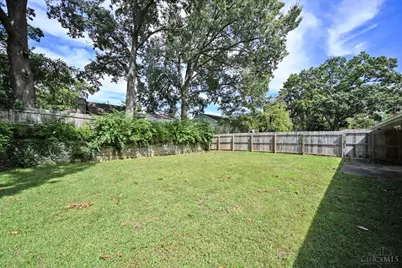 3654 E Galbraith Road, Sycamore Township, OH 45236 - Photo 38