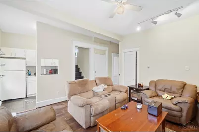 630 Straight Street, Cincinnati, OH 45219 - Photo 14