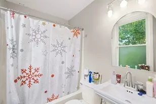 2319 Chickasaw St, Cincinnati, OH 45219 - Photo 20