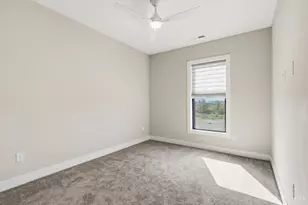 4252 Parkview Dr, Blue Ash, OH 45242 - Photo 16