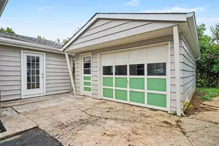 1205 Sunrise Dr, Loveland, OH 45140 - Photo 22
