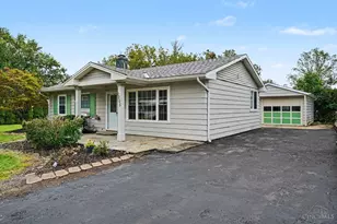 1205 Sunrise Dr, Loveland, OH 45140 - Photo 2