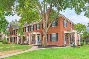 3909 Beech St, Mariemont, OH 45227 - Photo 2