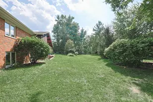 7673 Greenfarms Dr, Springfield Township, OH 45224 - Photo 54