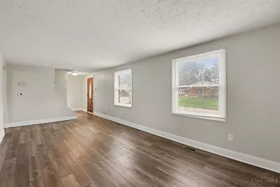 11258 Lodgeview Court, Forest Park, OH 45240 - Photo 6