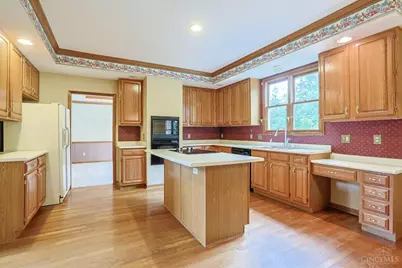 6099 Balsam Drive, Miami Township, OH 45150 - Photo 22