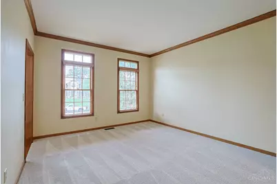 6099 Balsam Drive, Miami Township, OH 45150 - Photo 10