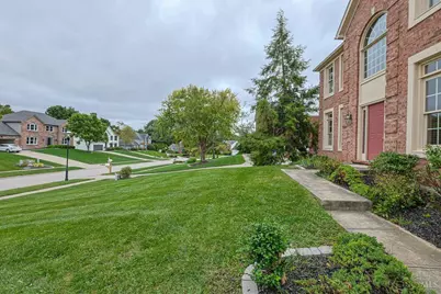 6099 Balsam Drive, Miami Township, OH 45150 - Photo 4