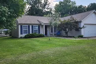 1567 Apple Tree Dr, Batavia Township, OH 45102 - Photo 2
