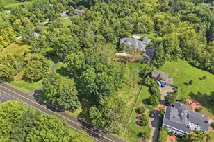 5500 Drake Rd, Indian Hill, OH 45243 - Photo 4