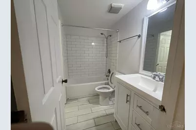 10905 Barrington Court, Sycamore Township, OH 45242 - Photo 12