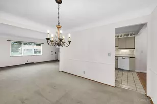 1074 Archland Dr, Cincinnati, OH 45224 - Photo 10