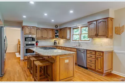 1562 Georgetown Road, Miami Township, OH 45140 - Photo 10