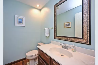 6625 W Knollwood Circle, Miami Township, OH 45140 - Photo 12