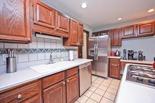 6625 W Knollwood Cir, Miami Township, OH 45140 - Photo 20