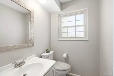 524 Norway Avenue, Cincinnati, OH 45229 - Photo 28