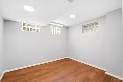 524 Norway Avenue, Cincinnati, OH 45229 - Photo 32