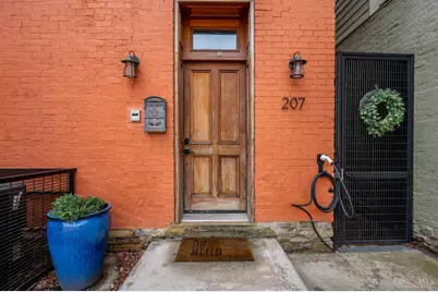 207 Kemp Alley, Cincinnati, OH 45202 - Photo 8