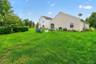 387 Hartford Ct, Hamilton Township, OH 45039 - Photo 32