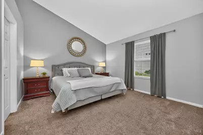 387 Hartford Court, Hamilton Township, OH 45039 - Photo 18