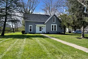 694 W Main St, Wilmington, OH 45177 - Photo 1