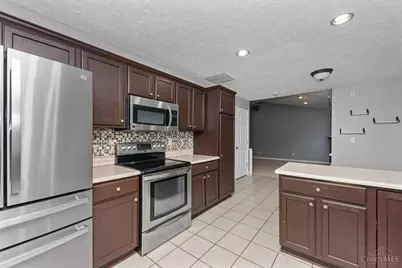 4383 Goldendawn Way, Liberty Township, OH 45044 - Photo 10