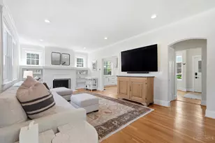 1211 Delta Ave, Cincinnati, OH 45208 - Photo 2
