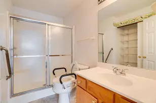 3409 Kleeman Lake Ct, Cincinnati, OH 45211 - Photo 30