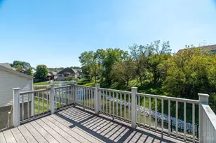 3409 Kleeman Lake Ct, Cincinnati, OH 45211 - Photo 8