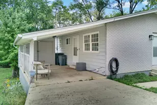 230 W Fancy St, Blanchester, OH 45107 - Photo 4