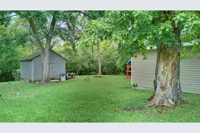 230 W Fancy Street, Blanchester, OH 45107 - Photo 8