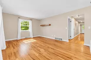 1207 Isis Ave, Cincinnati, OH 45208 - Photo 6